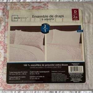 Mainstays White and Pink Bedding Sheets set NEW